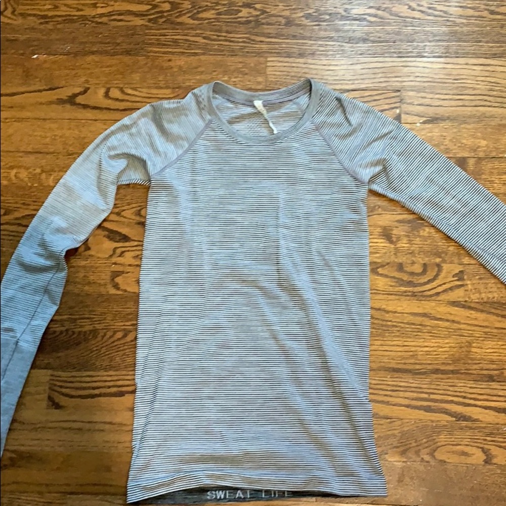 black and white stripped lululemon
